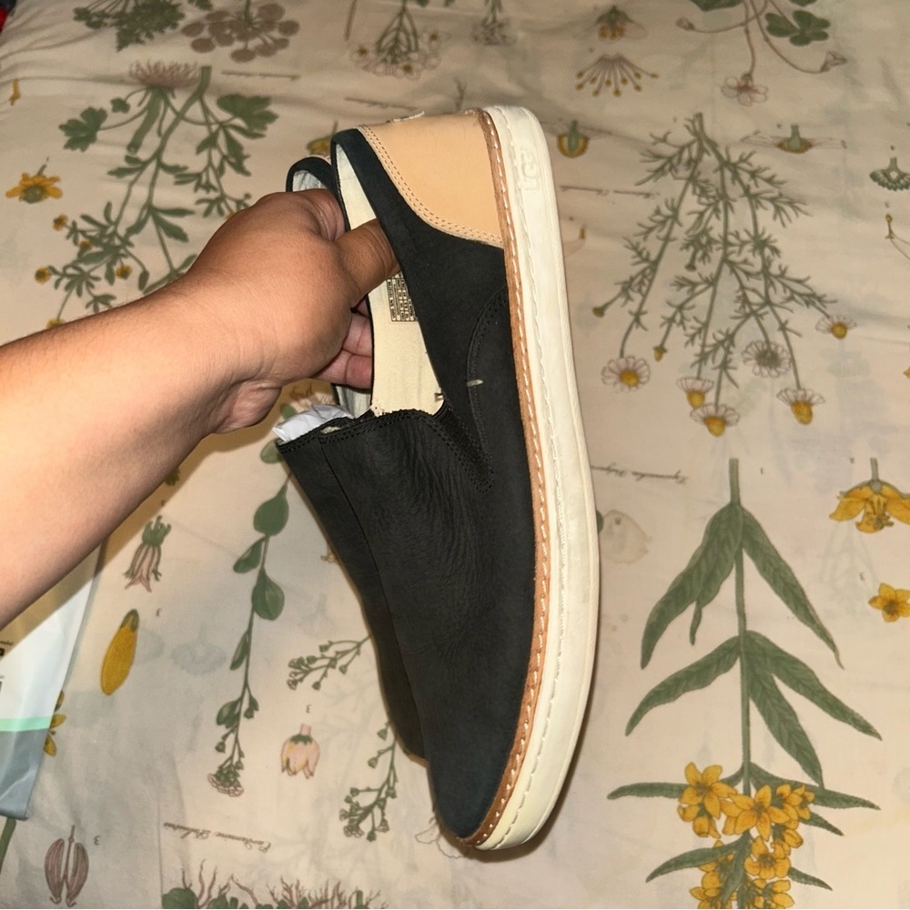 UGG Australia Adley Slip On Sneaker - Picture 5 of 6